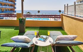 Perfect Beach Location With Roof Terrace